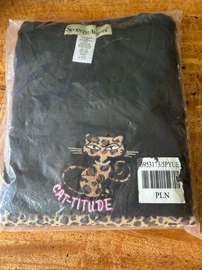 SEVENTH AVENUE Black 'Cat-tittide’ Leopard Cat Pajamas, Sz L